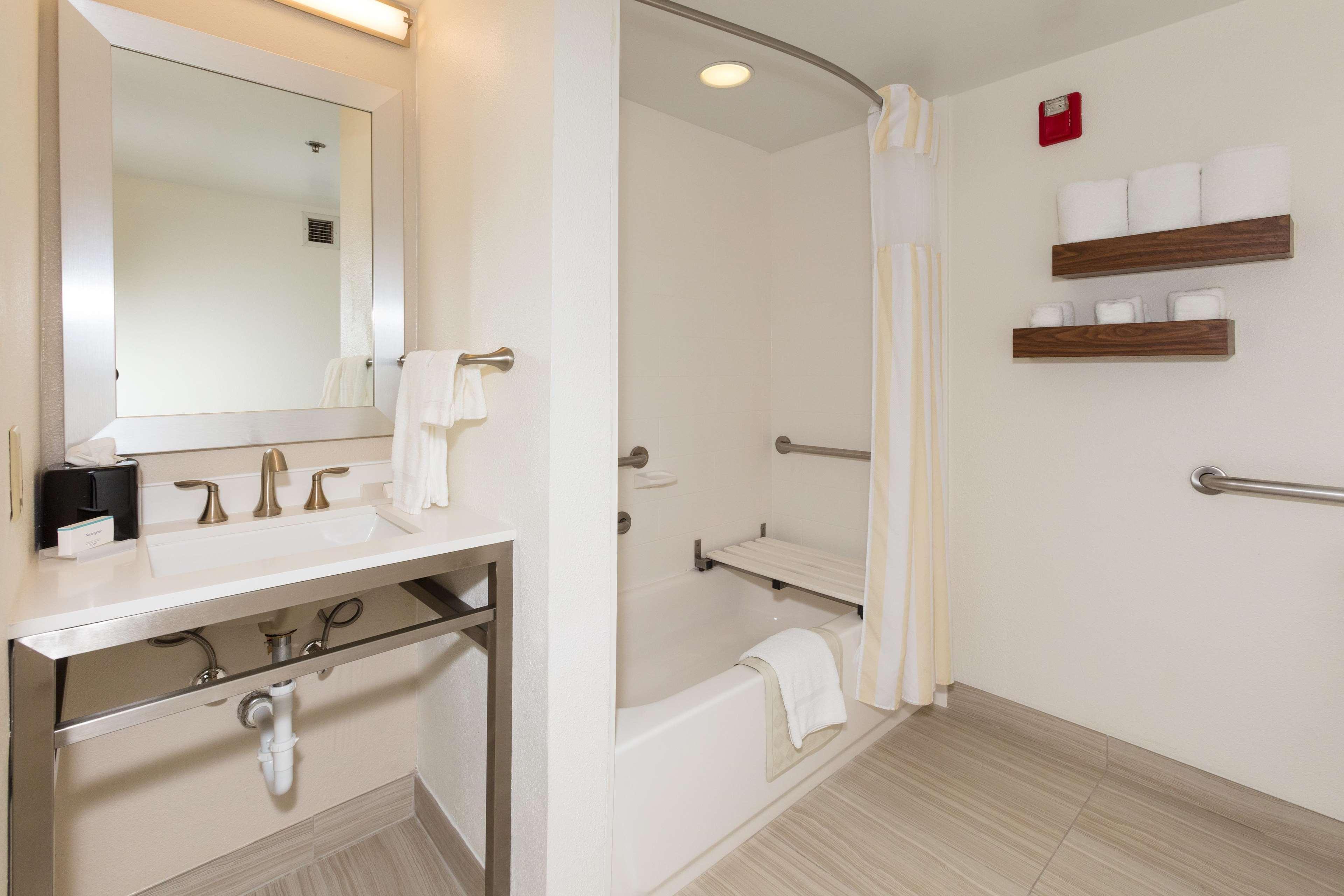 Hilton Garden Inn Jacksonville Airport Exteriér fotografie